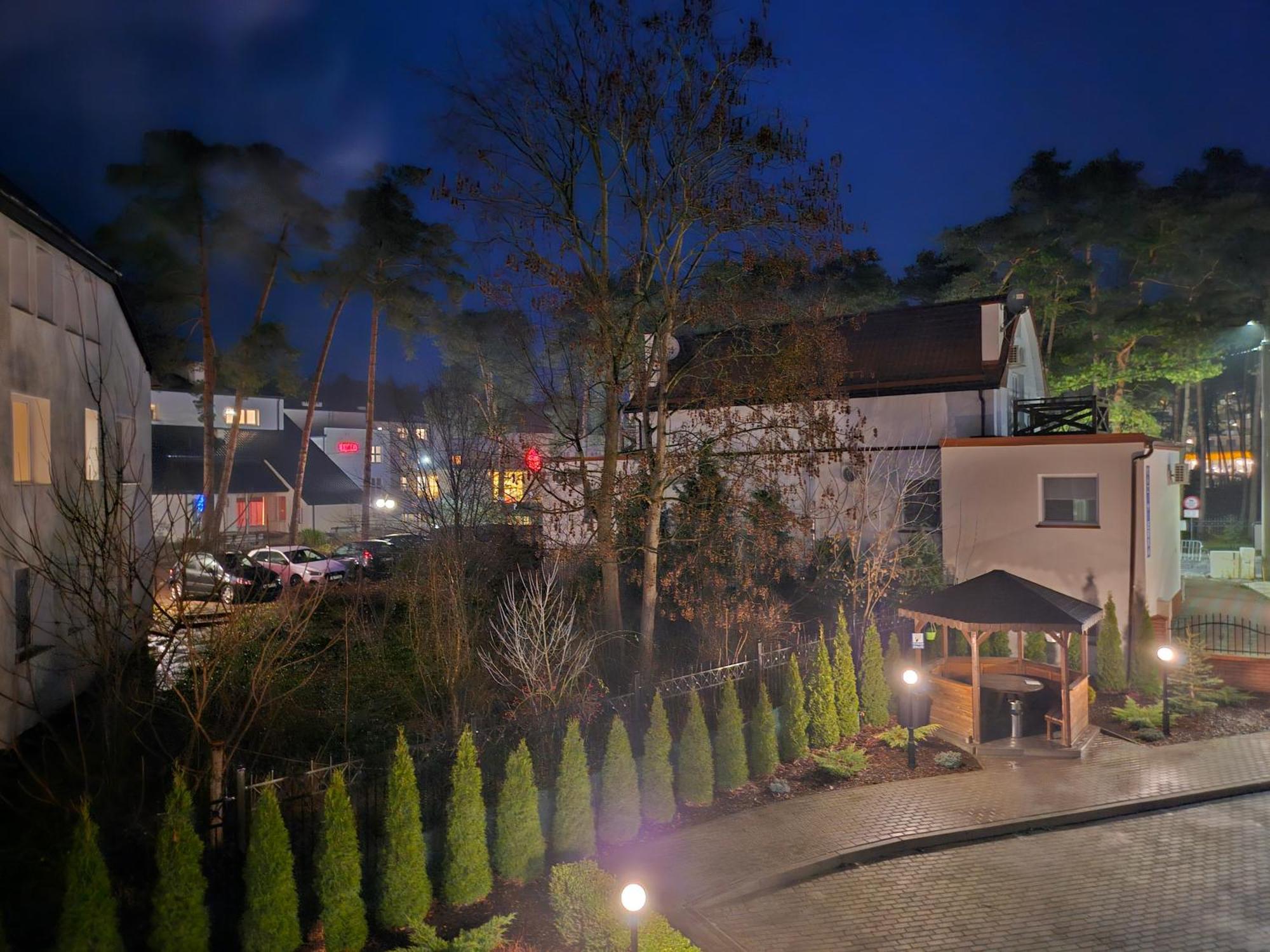"Hel" Wieniec Zdroj Wloclawek Exterior photo